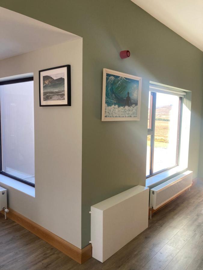 بيت شباب Achill Surf Centre Bellanasally المظهر الخارجي الصورة
