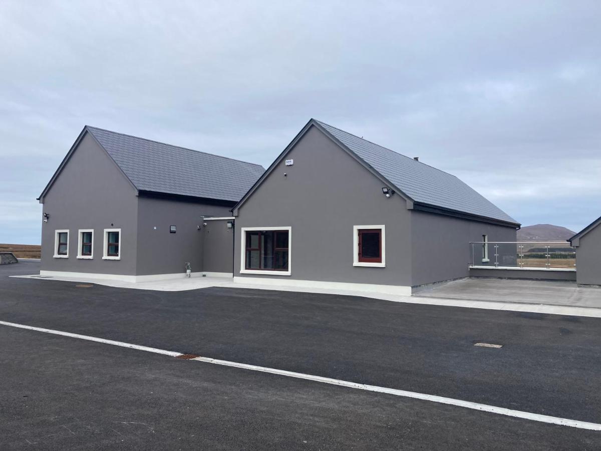 بيت شباب Achill Surf Centre Bellanasally المظهر الخارجي الصورة