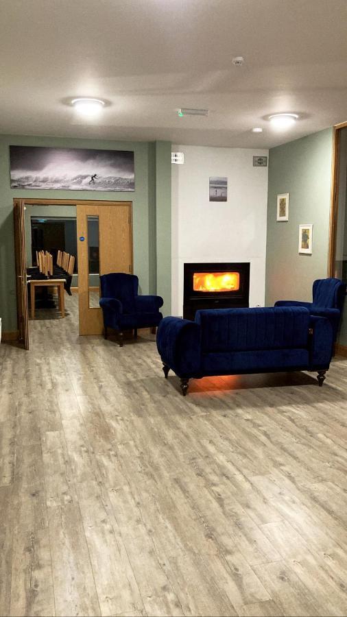 بيت شباب Achill Surf Centre Bellanasally المظهر الخارجي الصورة