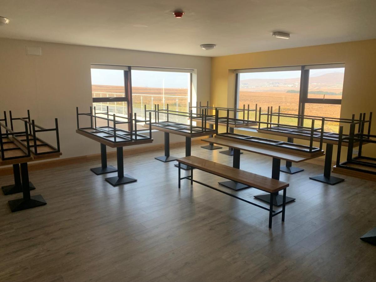 بيت شباب Achill Surf Centre Bellanasally المظهر الخارجي الصورة